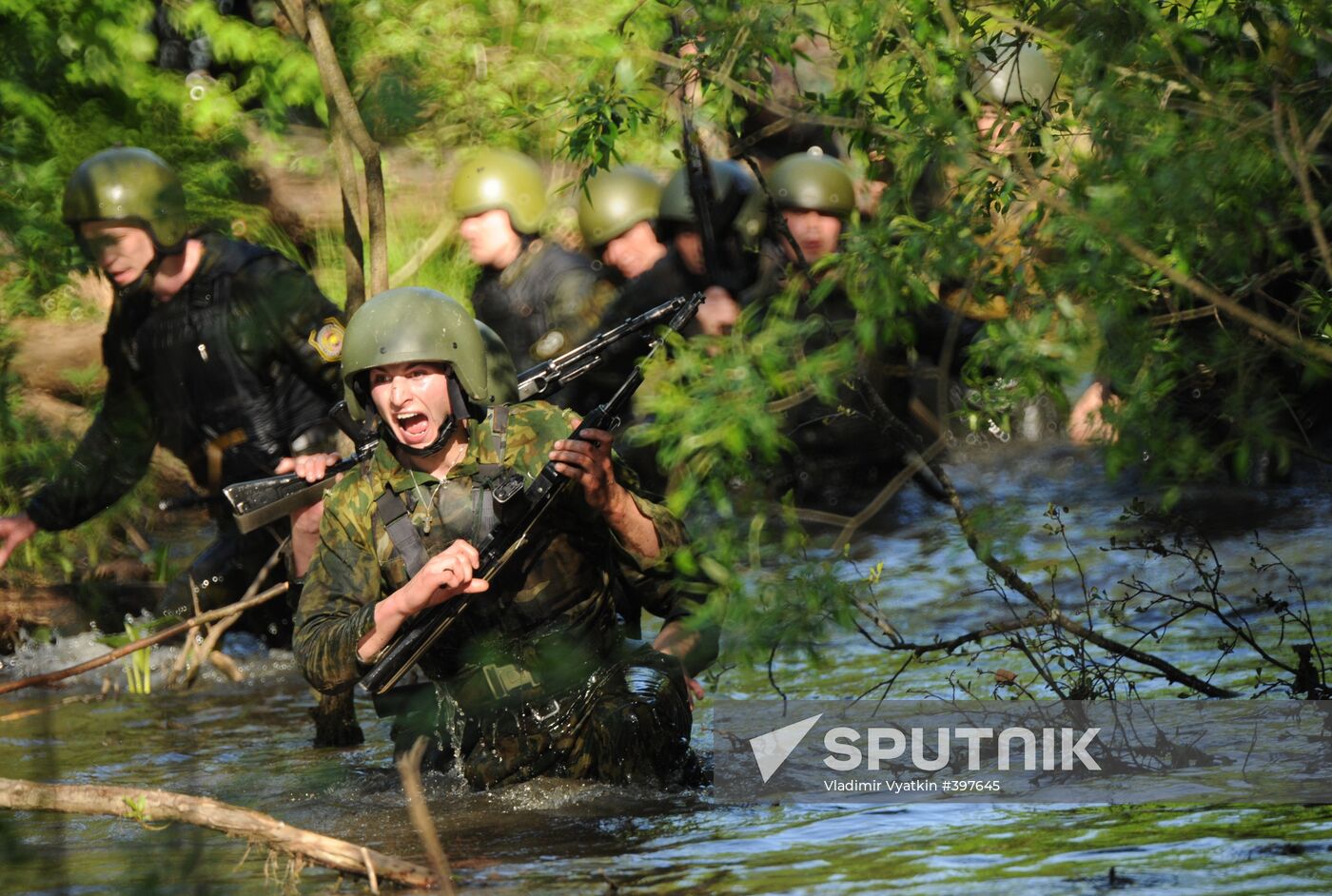 Trials for the right to wear maroon beret in Moscow suburbs