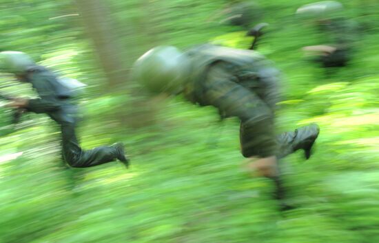 Trials for the right to wear maroon beret in Moscow suburbs