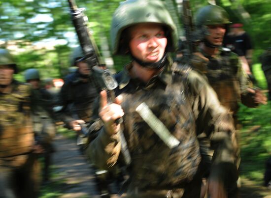 Trials for the right to wear maroon beret in Moscow suburbs