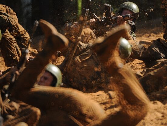 Trials for the right to wear maroon beret in Moscow suburbs