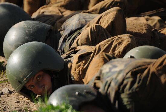 Trials for the right to wear maroon beret in Moscow suburbs