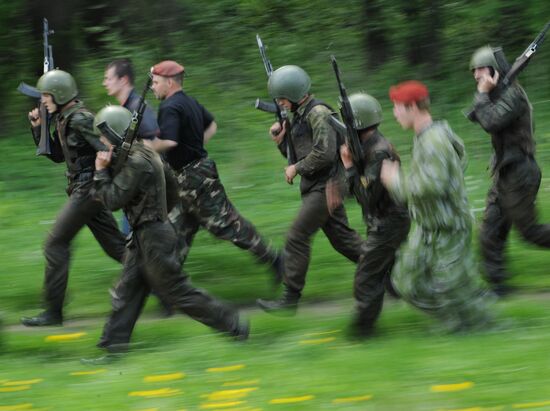 Trials for the right to wear maroon beret in Moscow suburbs