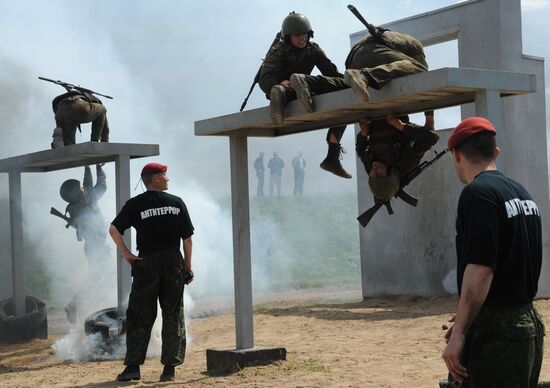 Trials for the right to wear maroon beret in Moscow suburbs