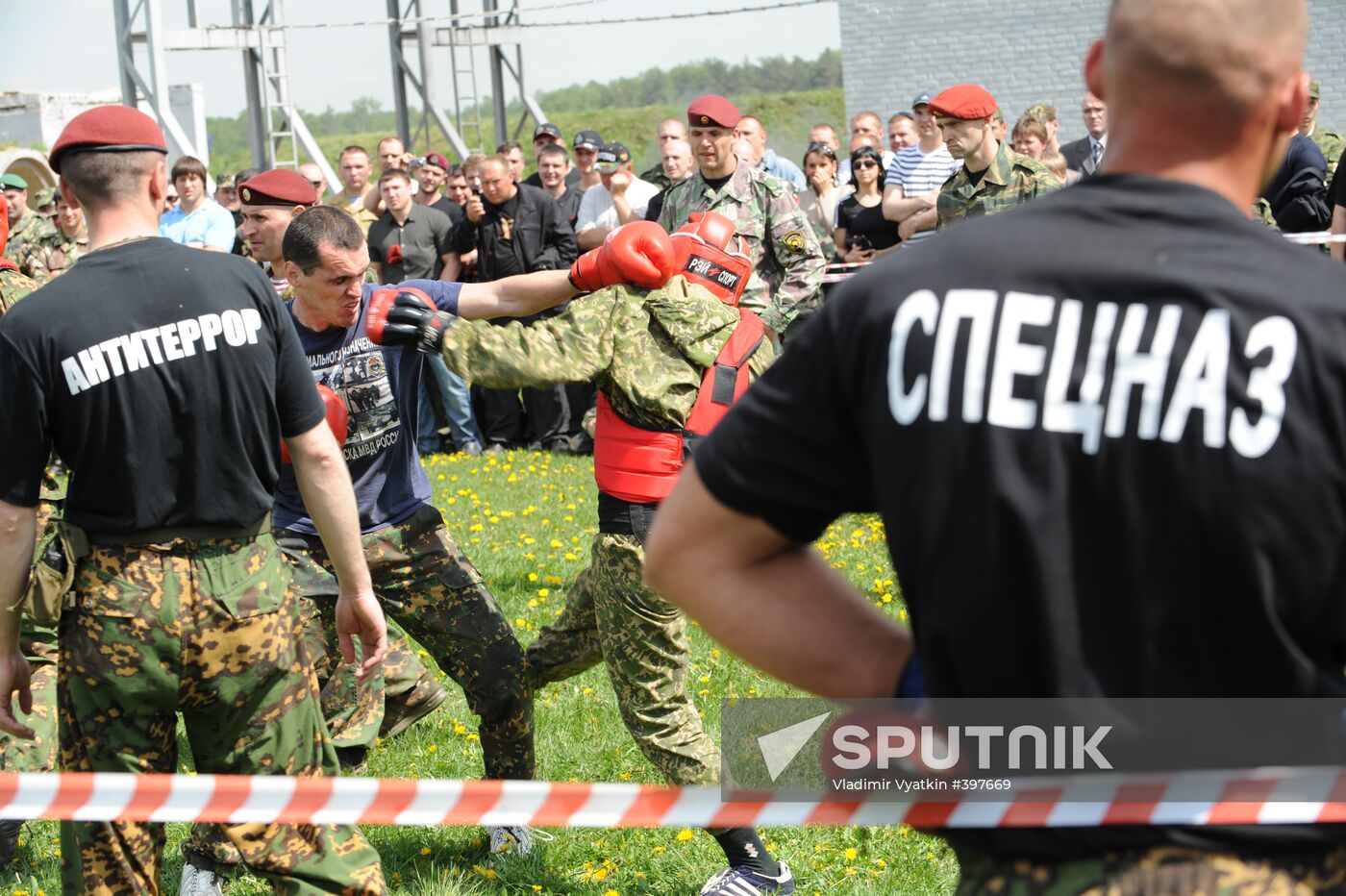 Trials for the right to wear maroon beret in Moscow suburbs