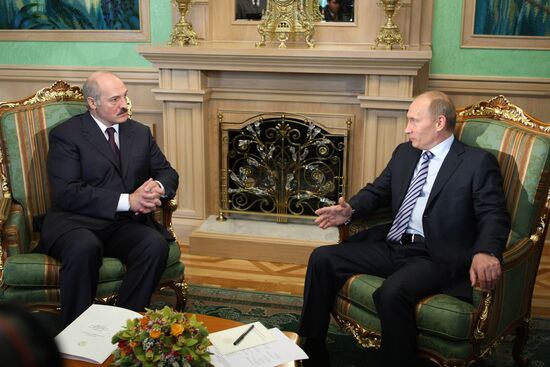 Vladimir Putin and Alexander Lukashenko in Minsk