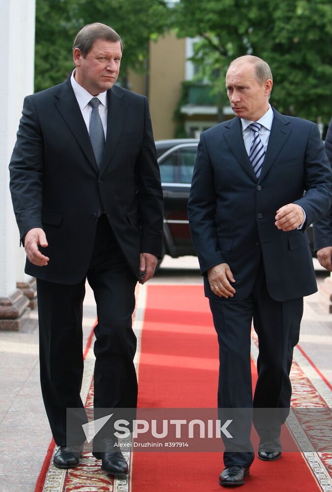 Prime Minister Putin and his Belorussian counterpart Sidorsky