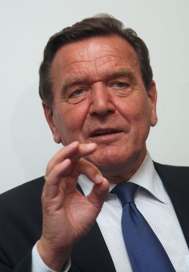 Gerhard Schröder at a news conference in Moscow