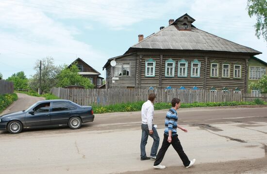 Natalya Zarubina and her daughter
