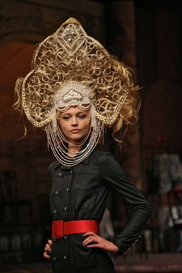 Chanel presents Paris-Moscow Collection at Maly Theatre
