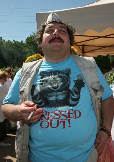 Journalist and writer Dmitry Bykov