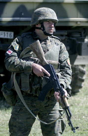 NATO exercises code-named Cooperative Longbow 09 in Georgia