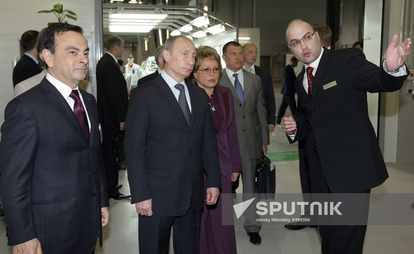 Vladimir Putin during opening ceremony of Nissan plant