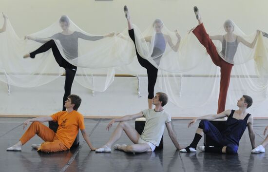 Rehearsal of a gala on Natalia Kasatkina's 75th birthday