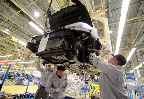 Nissan assembly plant opened in St. Petersburg