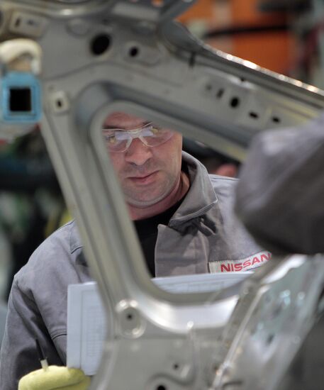 Nissan assembly plant opened in St. Petersburg