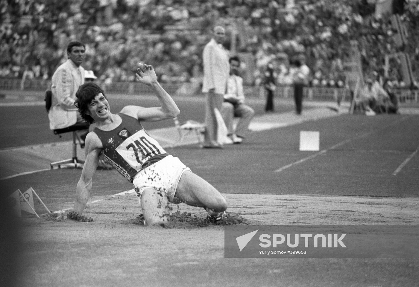 Champion Jaak Uudmae (22nd Olympic Games)