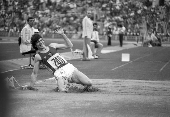 Champion Jaak Uudmae (22nd Olympic Games)