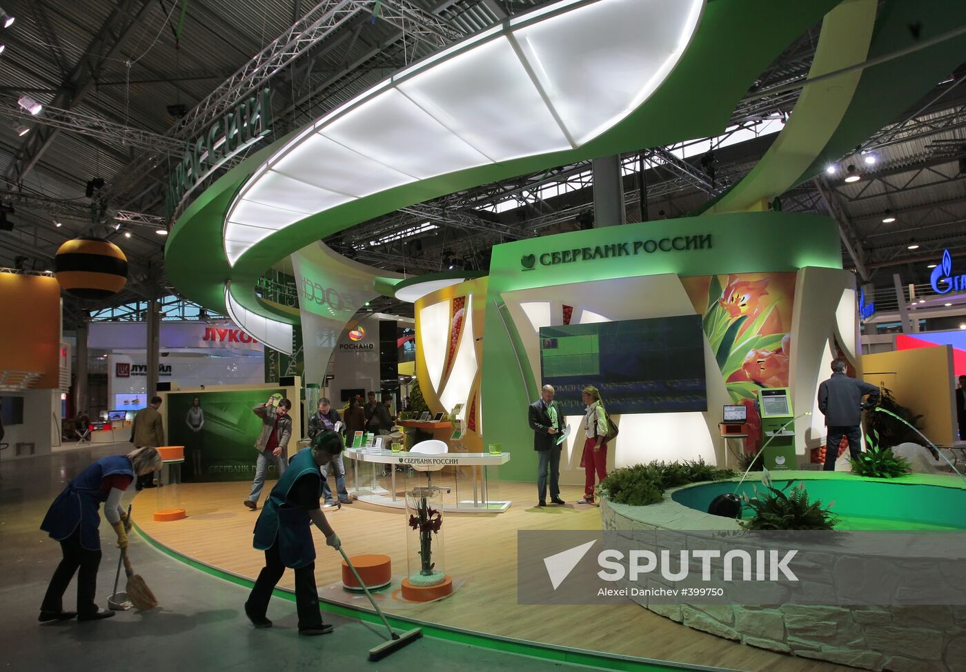 Preparing for economic forum in St. Petersburg