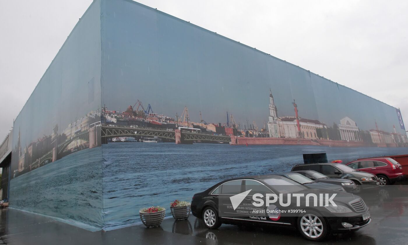 Preparations for an economic forum in St. Petersburg