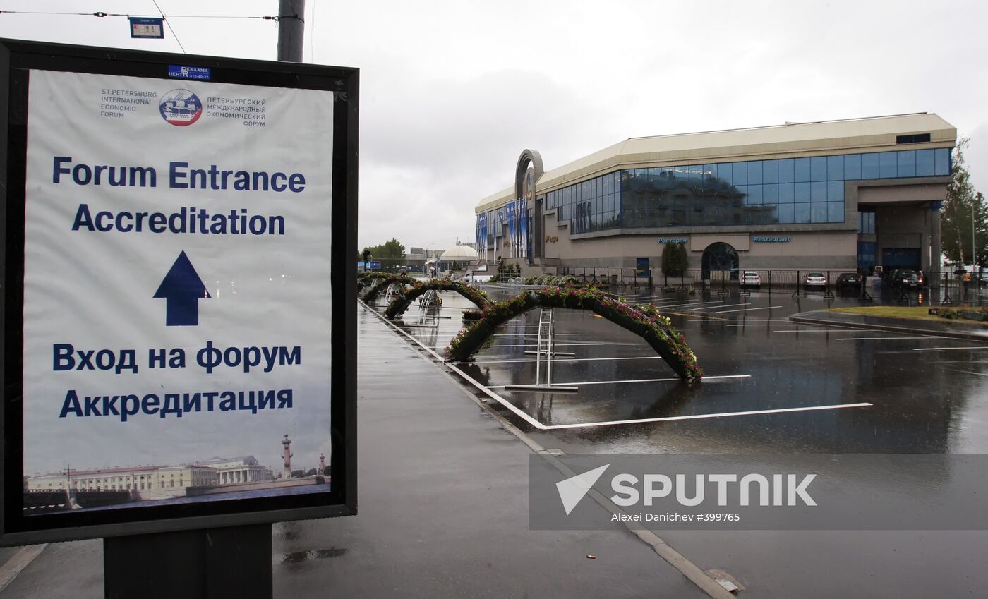 Preparations for an economic forum in St. Petersburg