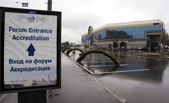 Preparations for an economic forum in St. Petersburg
