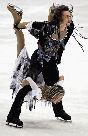 Russian figure skaters Irina Lobacheva, Ilia Averbukh