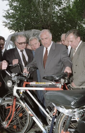 CHERNOMYRDIN BICYCLE WORKS