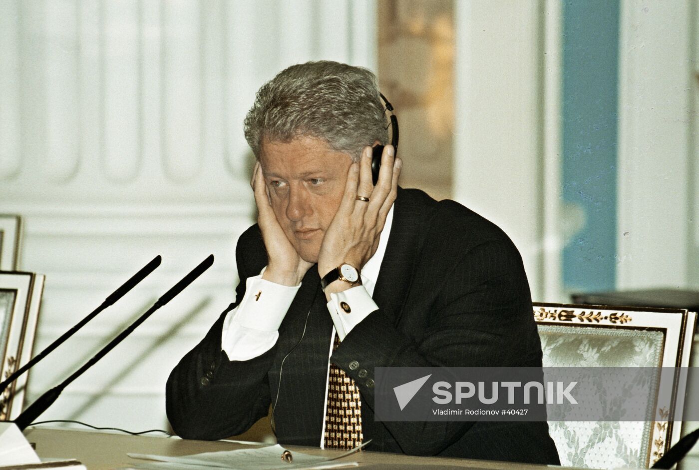 CLINTON NEWS CONFERENCE
