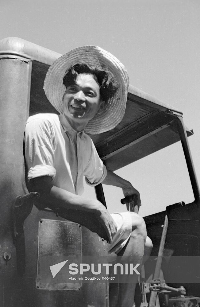 NORTH KOREA TRACTOR OPERATOR