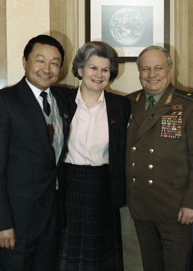 COSMONAUTS GORBATKO TERESHKOVA GURRAGCHA