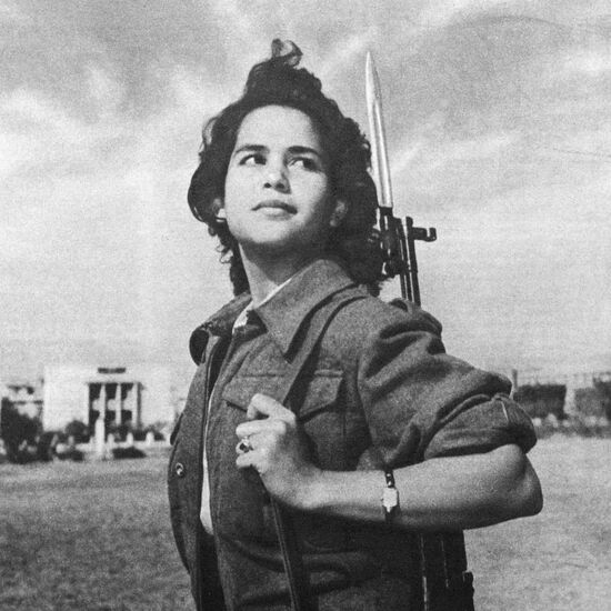 FEMALE SOLDIER EGYPTIAN