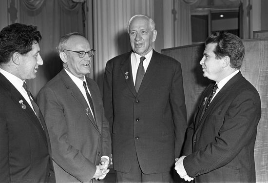 KERBEL BROVKA CHUKOVSKY GILELS
