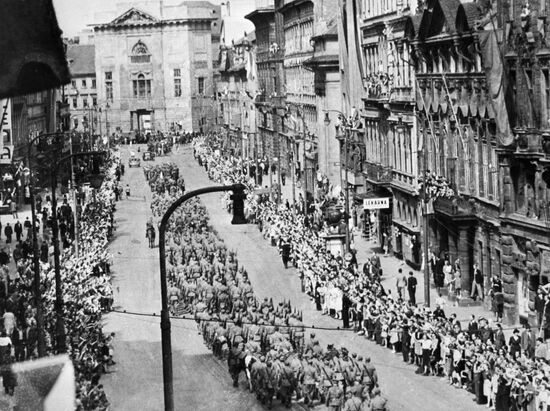 MAY 1945 PRAGUE