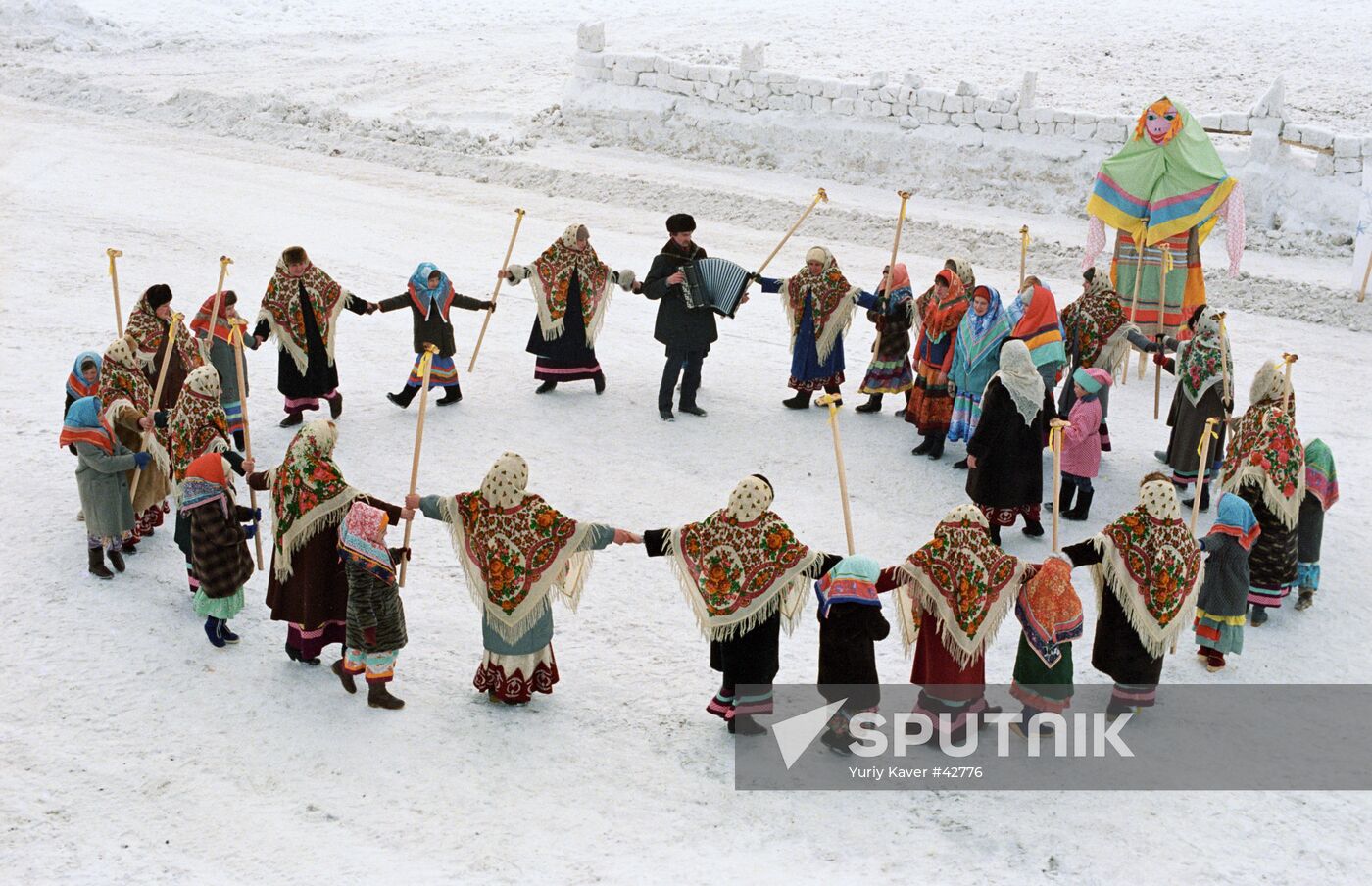 SEEING-OFF RUSSIAN WINTER FESTIVITIES