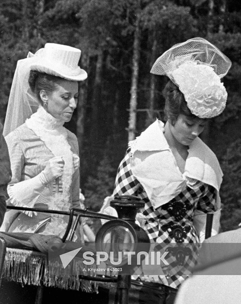 SAMOILOVA PLISETSKAYA FILM ANNA KARENINA