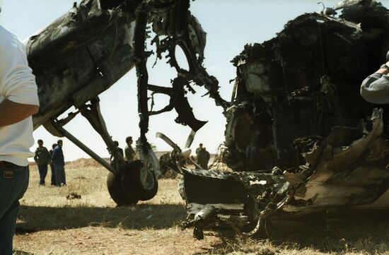 AIRCRAFT WRECKAGE AIRDROME