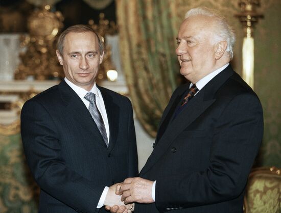 PUTIN SHEVARDNADZE
