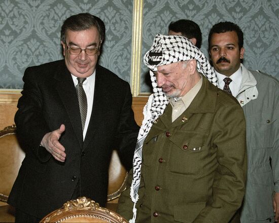PRIMAKOV ARAFAT