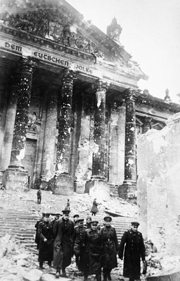 BERZARIN REICHSTAG 