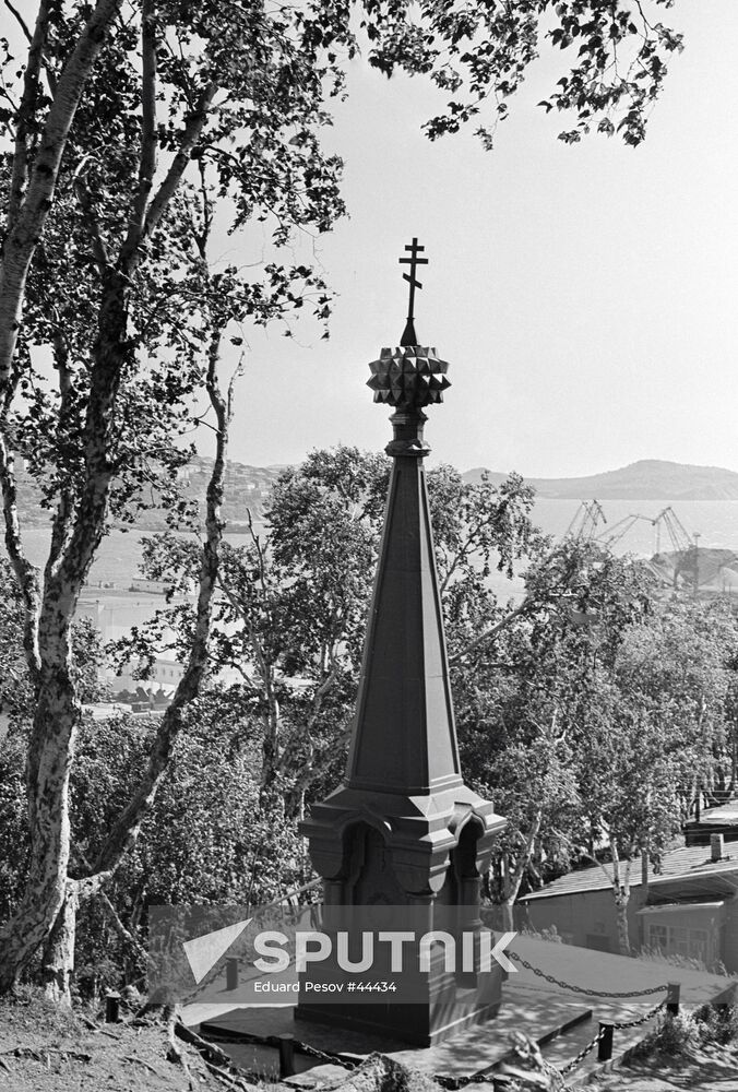 MEMORIAL TO WAR HEROES INTERVENTION