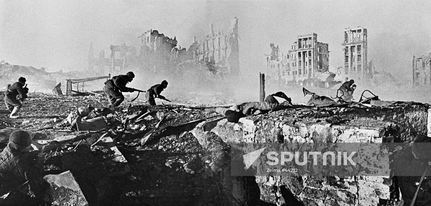 Stalingrad Battle Soldiers Attack Great Patriotic War