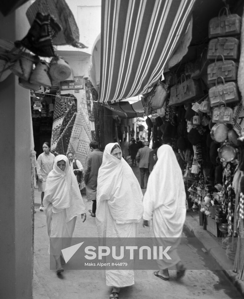 TUNIS