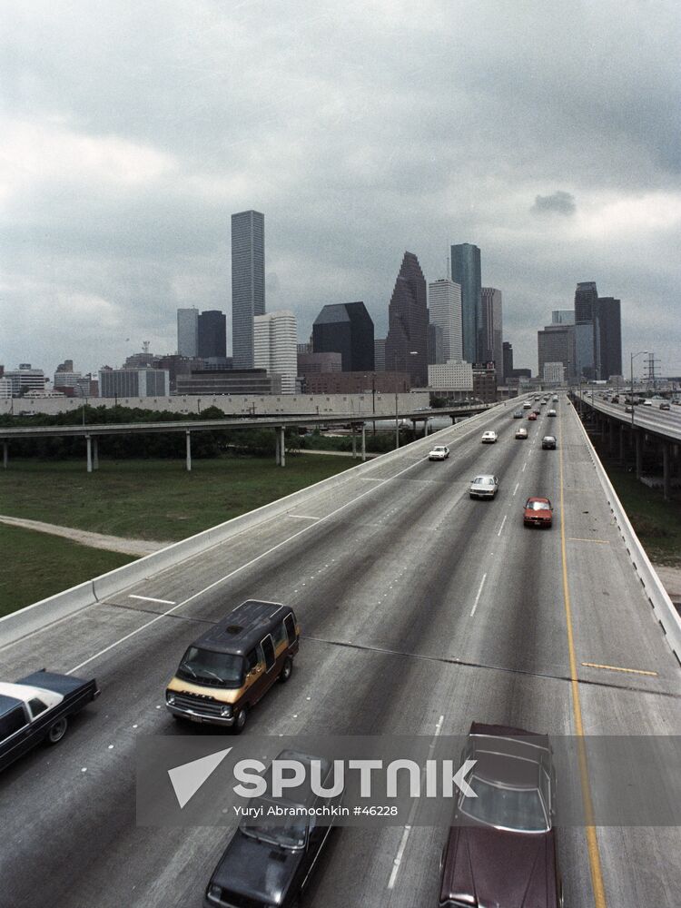 HIGHWAY HOUSTON U.S.A. 