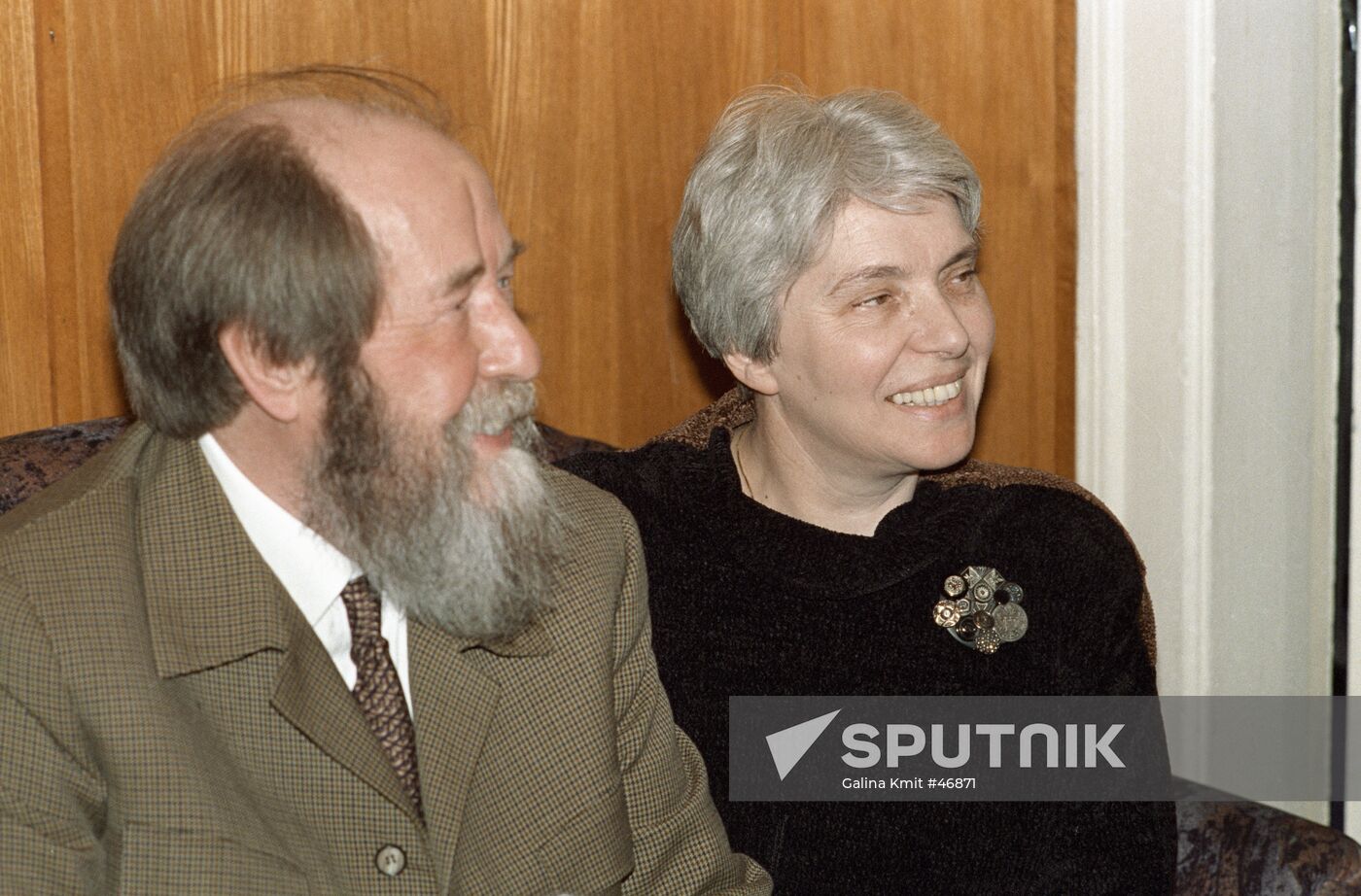 ALEXANDER SOLZHENITSYN WIFE NATALYA SVETLOVA