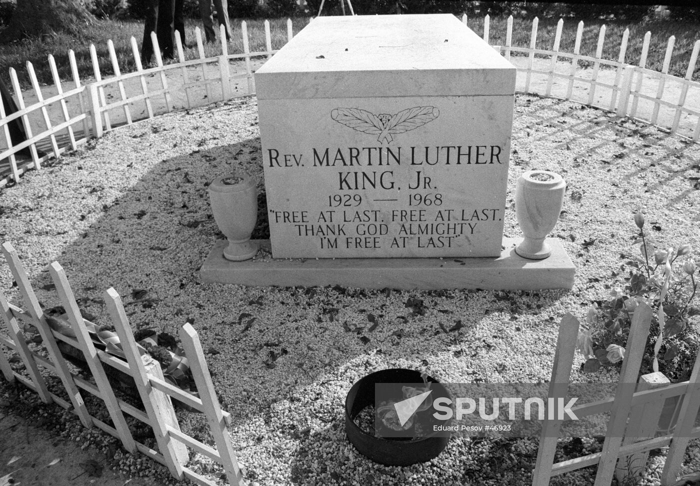 MARTIN LUTHER KING GRAVE