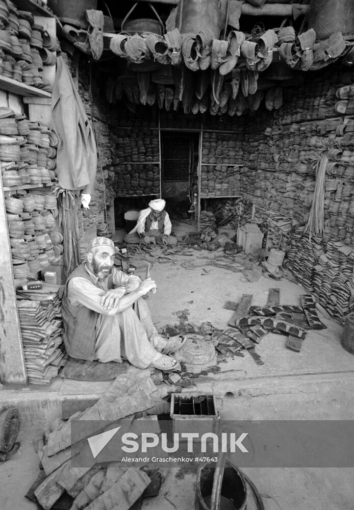 KABUL SHOEMAKERS WORKSHOP