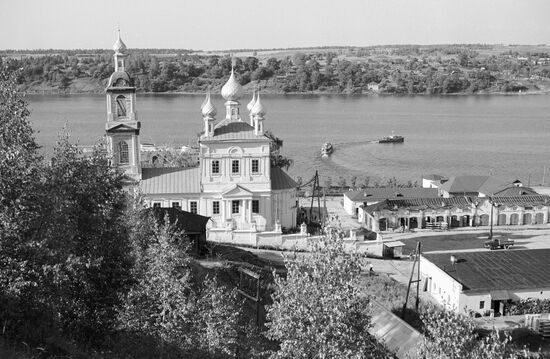 VOLGA RIVERSIDE CHURCH