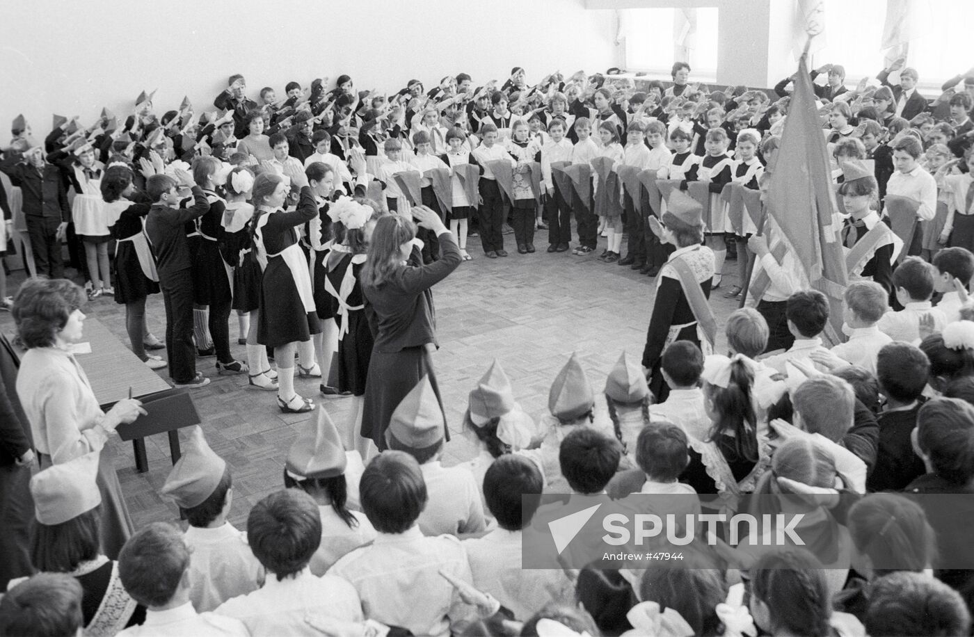 ADMISSION YOUNG PIONEERS ROLL-CALL