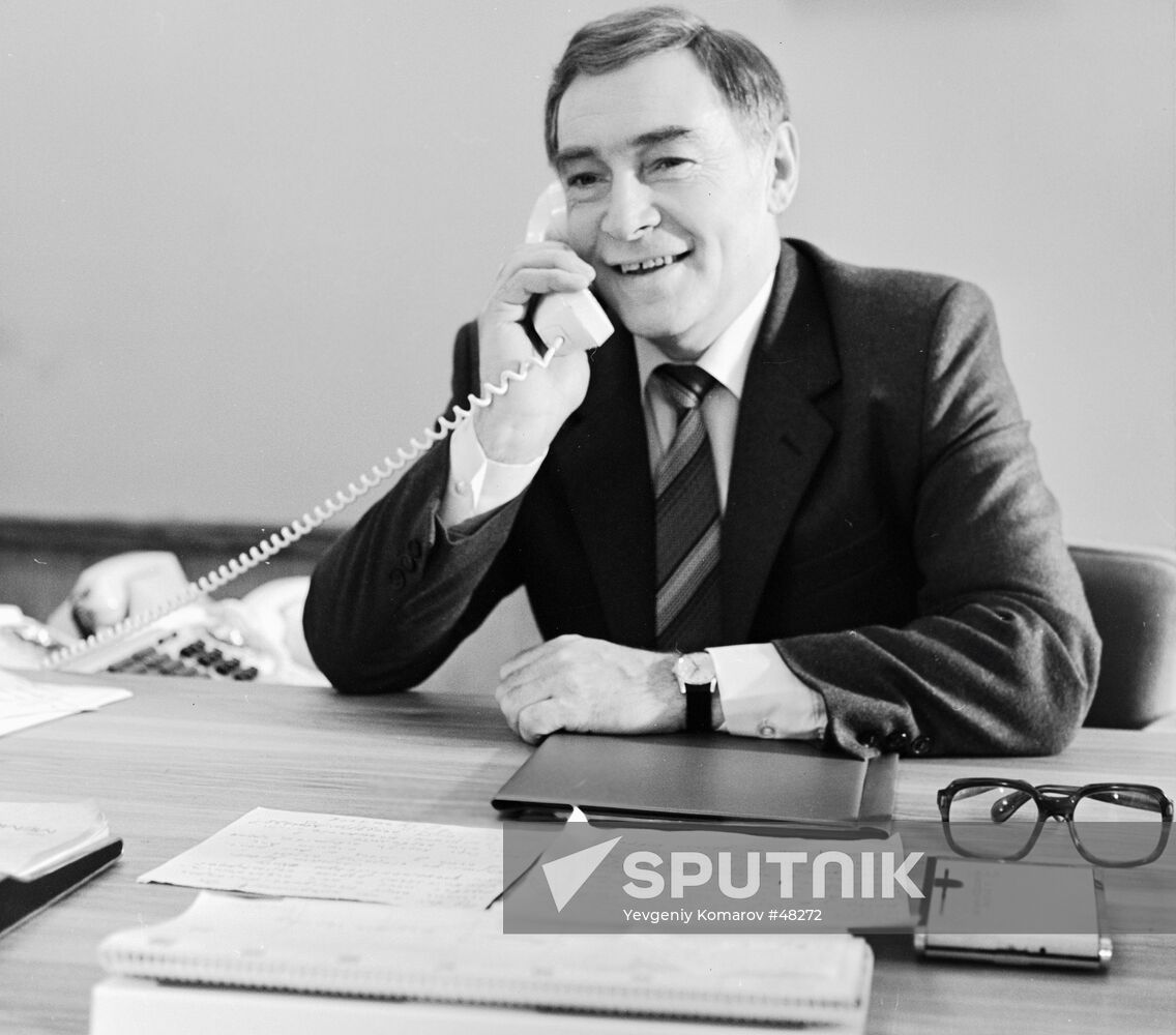 ACTOR VYACHESLAV TIKHONOV