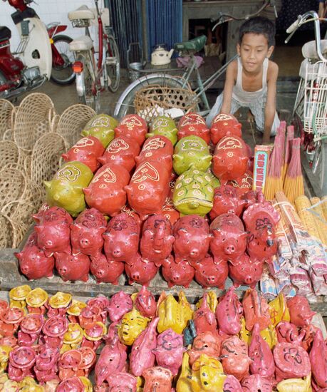 BAZAAR ARTICLES PNOM PENH